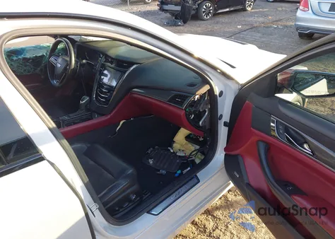 2018 Cadillac Cts-V z USA, uszkodzony, nr VIN 1G6A15S67J0163667